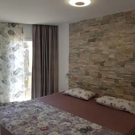Ty Americas Apartment *